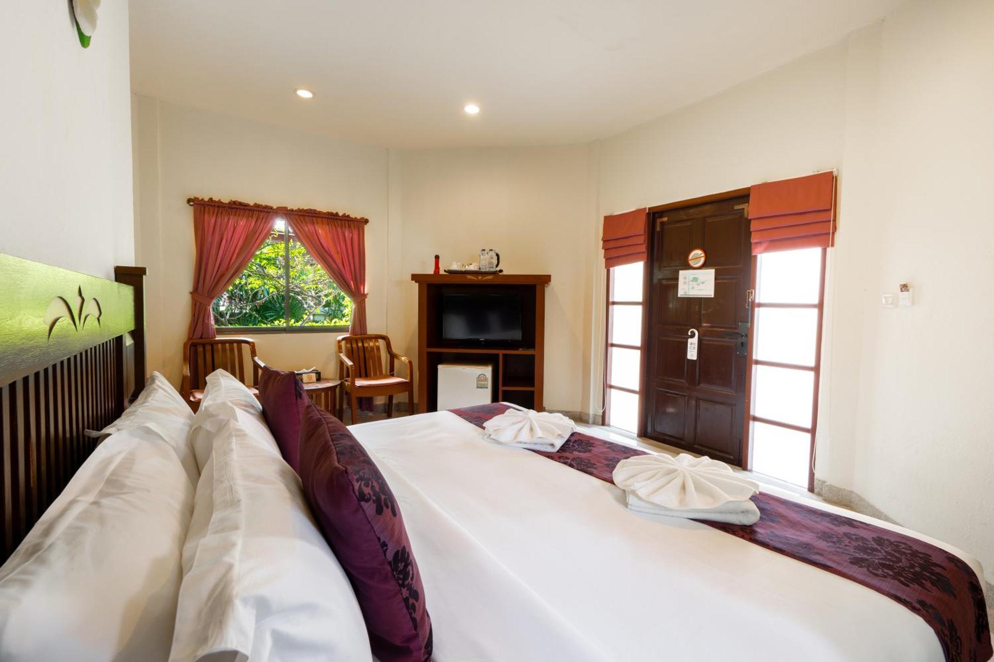 Phuket Leelavadee Hua Ting Resort Patong 외부 사진